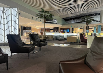 Alfursan Lounge - jeddah airport thumb 3